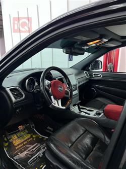 جیپ گراند شیرۆکی